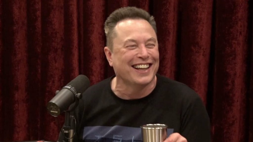 Elon Musk Tells Joe Rogan That He Will Demo a Flying Car by End of Year
