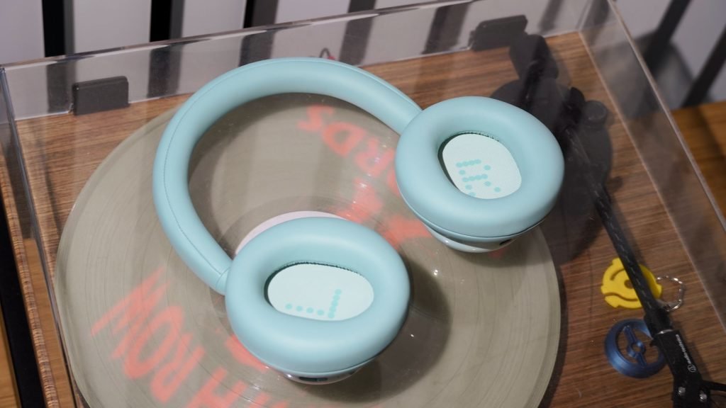 CMF Headphone Pro are the best-sounding $99 headphones I’ve ever tried CMF Headphone Pro are the best-sounding $99 headphones I've ever tried