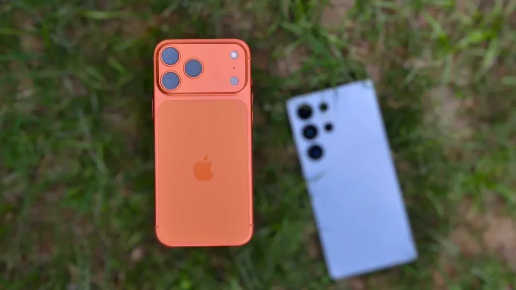 Auto Zoom and Auto Rotate enabled on iPhone 17 Pro Max.