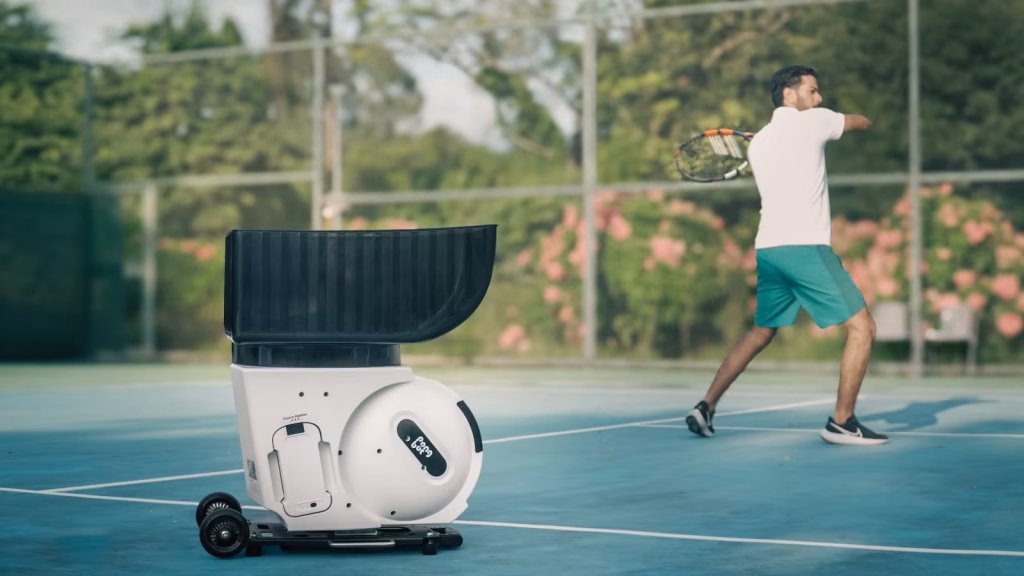 The PONGBOT Pace S Pro takes your solo tennis training to the next level