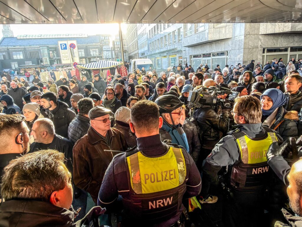 German thieves steal up to $105m in ‘Ocean’s Eleven’ heist: What we know | Banks News German thieves steal up to $105m in ‘Ocean’s Eleven’ heist: What we know | Banks News