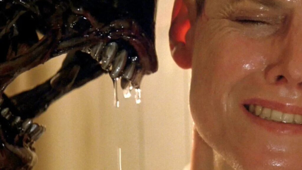 James Cameron Is Also Mad About the Opening of 'Alien 3'