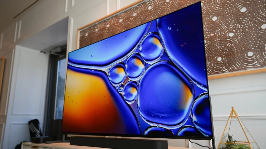 Best Buy is selling last year's Sony flagship OLED for $1,100 off - and I highly recommend the TV
