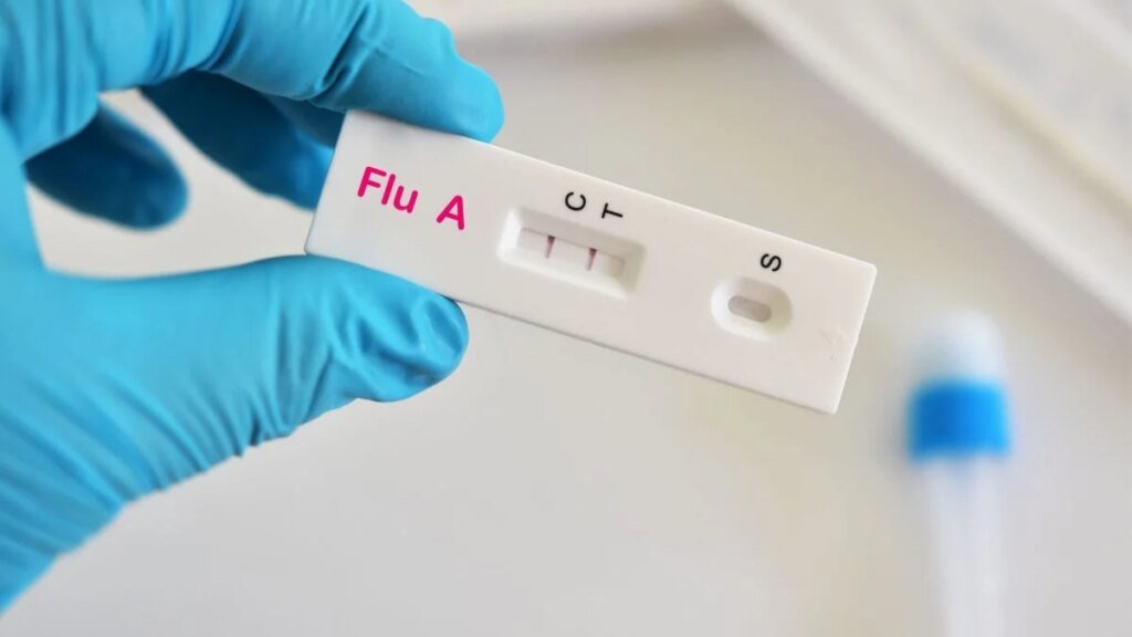 Do I Have the ‘Super Flu’? Here’s What You Need to Know