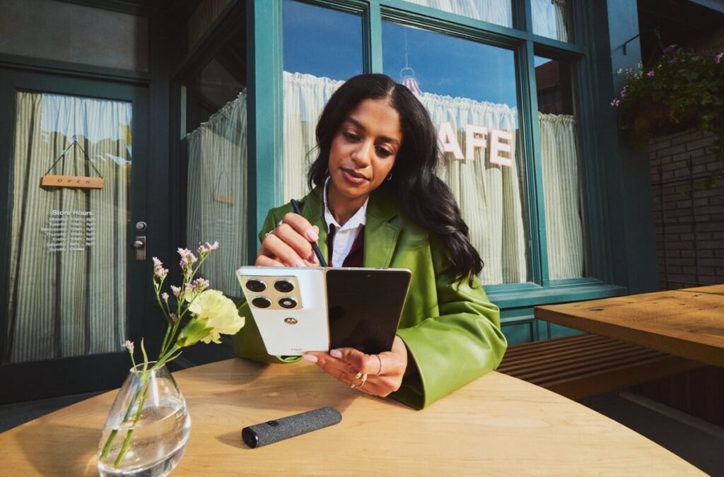 First Look at Razr Fold, Signature Phone & MotoWatch