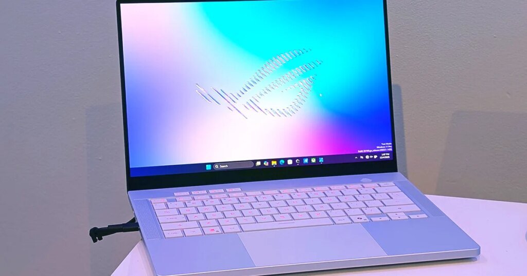 My favorite AMD gaming laptop just switched to Intel, and I'm worried