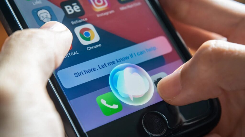 New, Smarter Siri Is Reportedly Weeks from Arriving. It Had Better Be Amazing