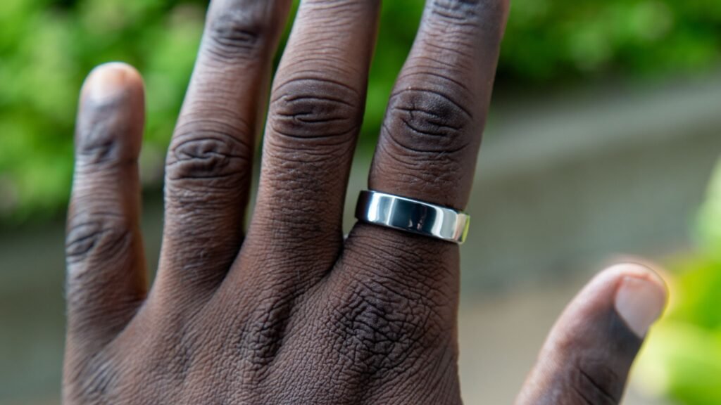 Rad! Amazon just slashed 20% OFF of one of our favorite smart rings