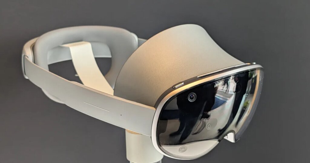 Samsung’s first AR glasses are coming in 2026 with immersive multimodal AI experiences Samsung's first AR glasses are coming in 2026 with immersive multimodal AI experiences