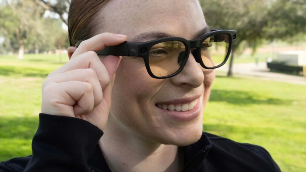 Smart Glasses for OnlyFans Live Streaming Have Arrived