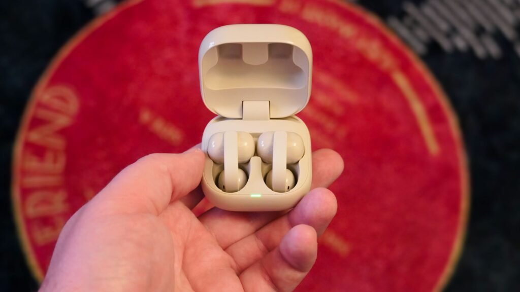 Sony unveils the LinkBuds Clip open earbuds Sony unveils the LinkBuds Clip open earbuds