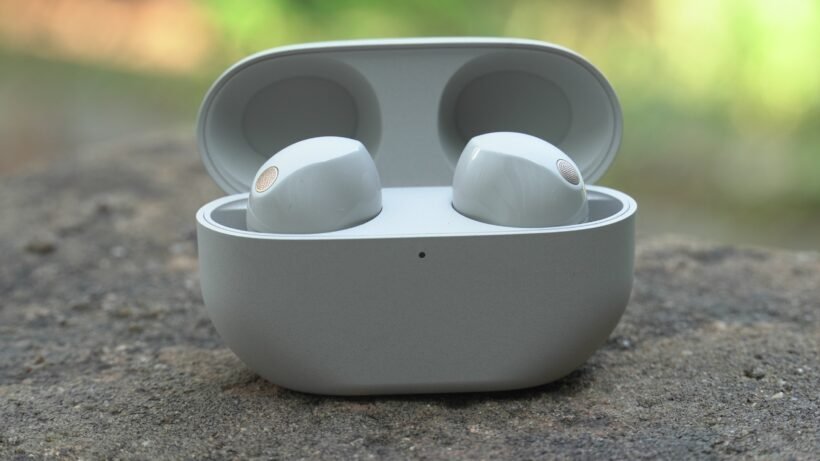 Sony’s new WF-1000XM6 earbuds could be available in ‘sandpink’ Sony’s new WF-1000XM6 earbuds could be available in ‘sandpink’