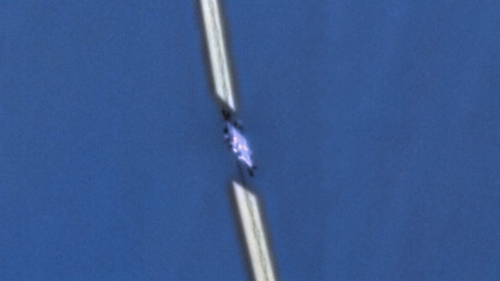 SpaceX begins “significant reconfiguration” of Starlink satellite constellation