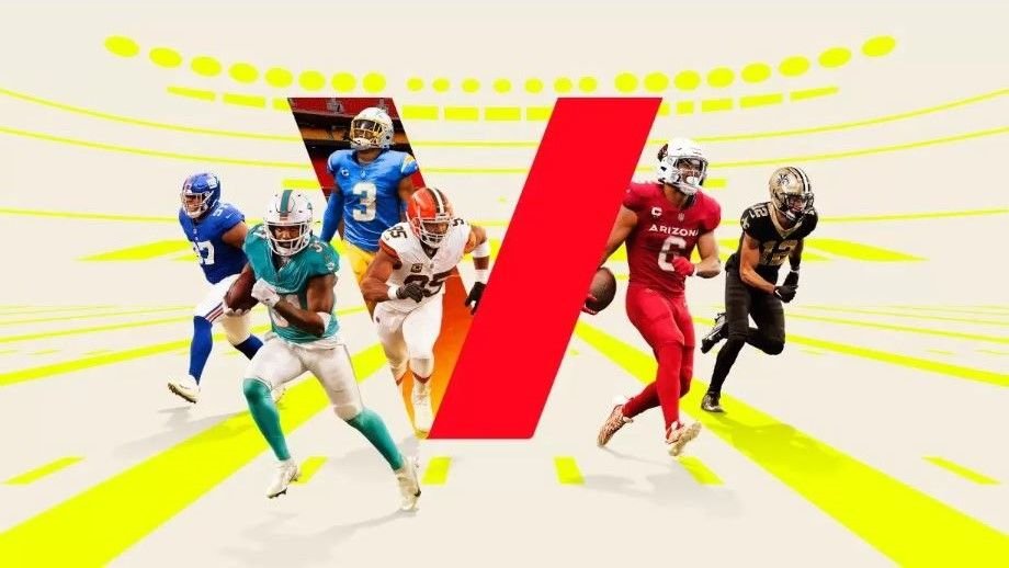 Verizon is literally giving away FREE $200 gift cards when you switch — here’s how to claim yours Verizon ad with football players