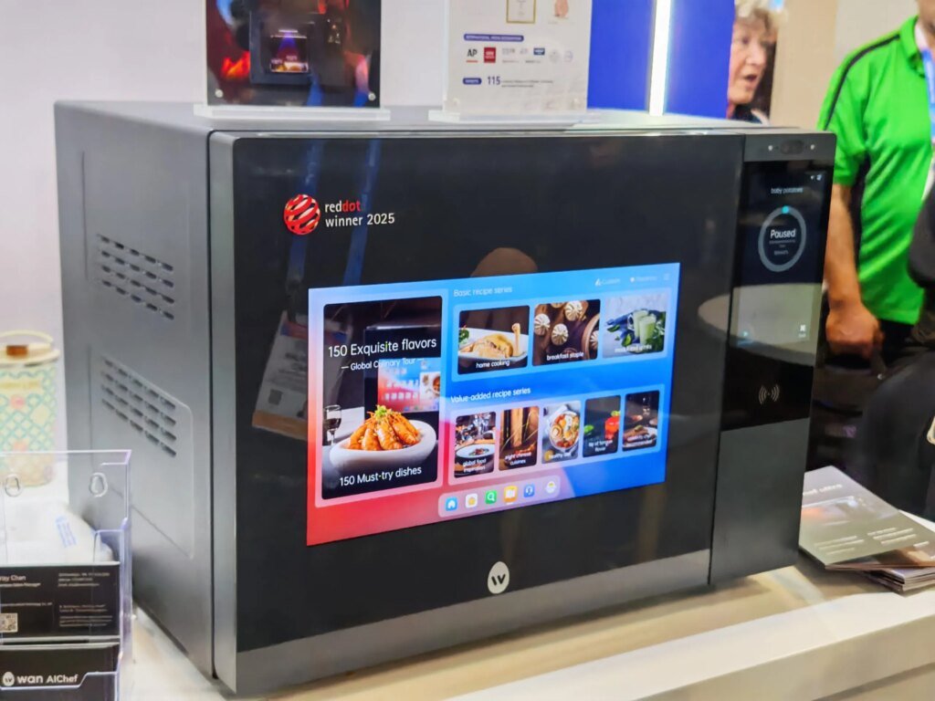 WAN Showcases AI Chef Ultra With Real-Time Cooking AI At CES 2026