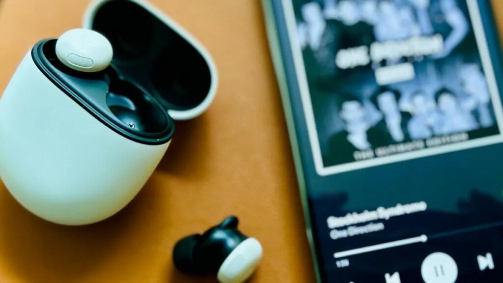 Why I'm not buying 'AI earbuds' until they have these 3 specific upgrades