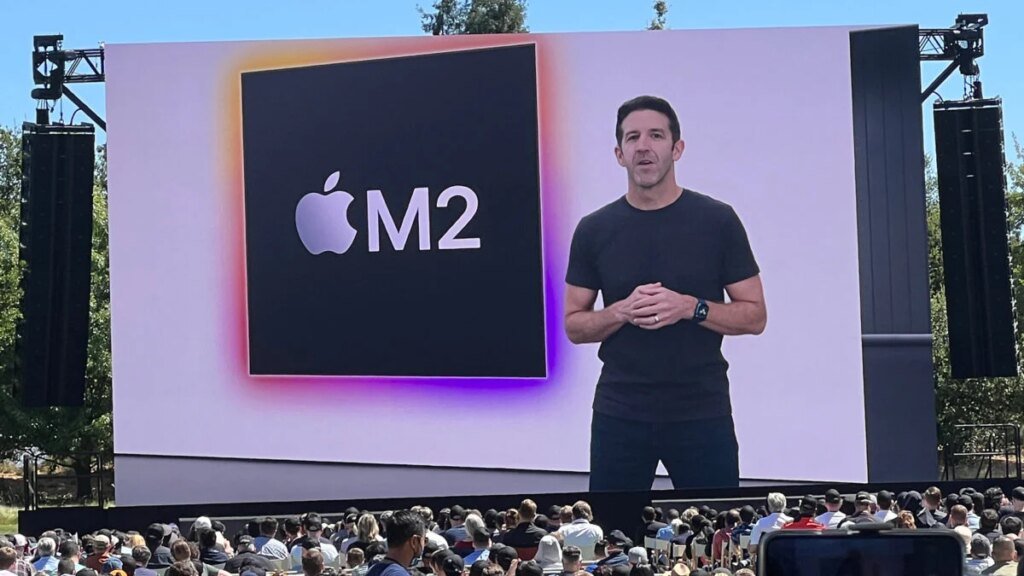 Yeah, This Guy’s Looking Like the Frontrunner for New CEO of Apple Yeah, This Guy's Looking Like the Frontrunner for New CEO of Apple
