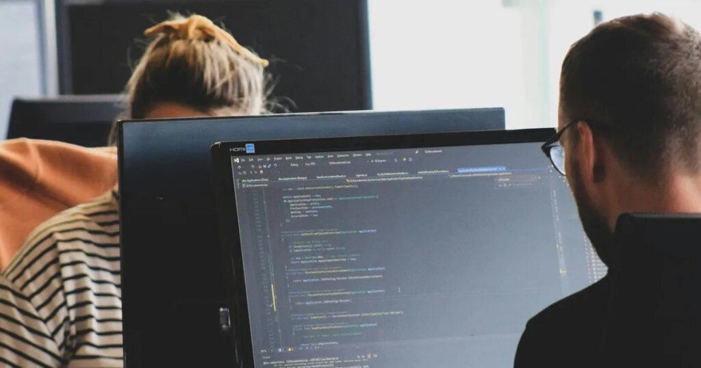 You can publish apps from Manus without Xcode or Android Studio