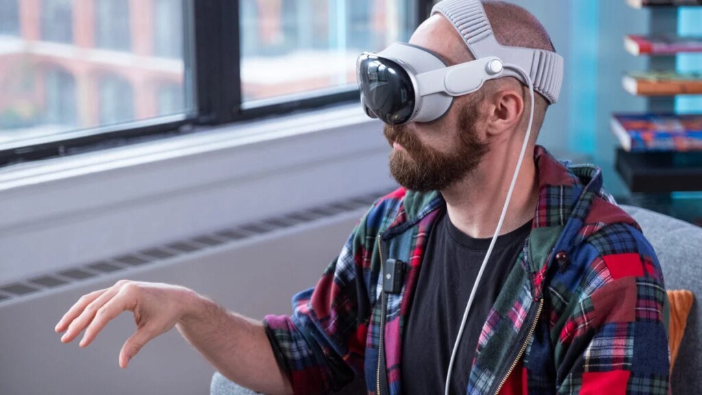 After Two Years, the Apple Vision Pro Finally Has a YouTube App