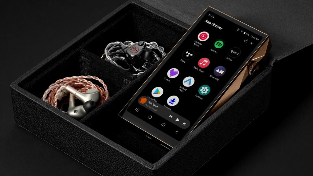 AstellKern's doubles down on luxury with its SP4000 music player