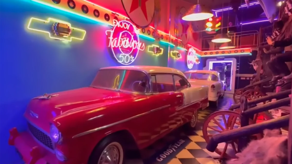 'Florida Man's Home' Is the Most Florida Thing Imaginable, and It Might Be Coming to Airbnb