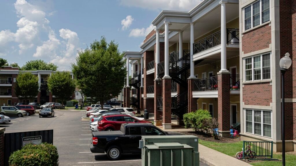 HUD proposes time limits for rental aid : NPR