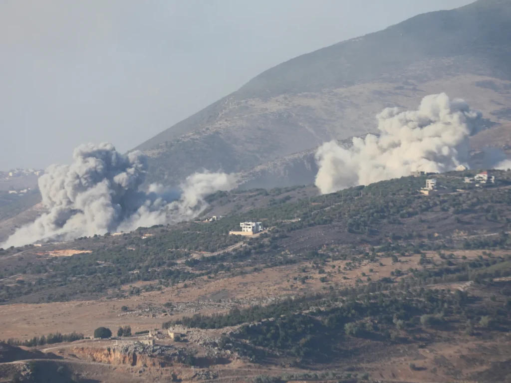 Israel bombs Lebanon-Syria border, kills four people | Israel attacks Lebanon News Israel bombs Lebanon-Syria border, kills four people | Israel attacks Lebanon News