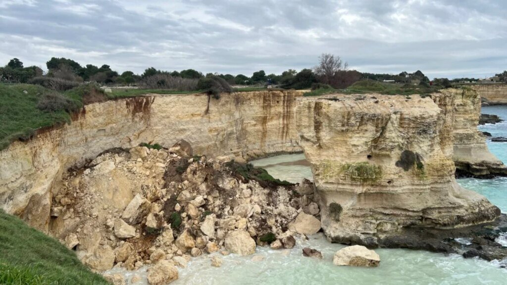 Italy's Iconic Lovers' Arch Collapsed—Ironically—on Valentine's Day