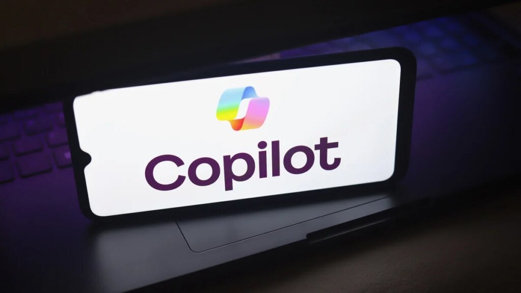 Microsoft Copilot read confidential emails without permission