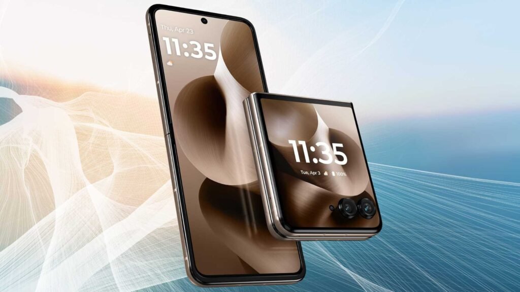 Motorola Razr Ultra 2025 drops to a record‑low price on Amazon Motorola Razr Ultra 2025 drops to a record‑low price on Amazon