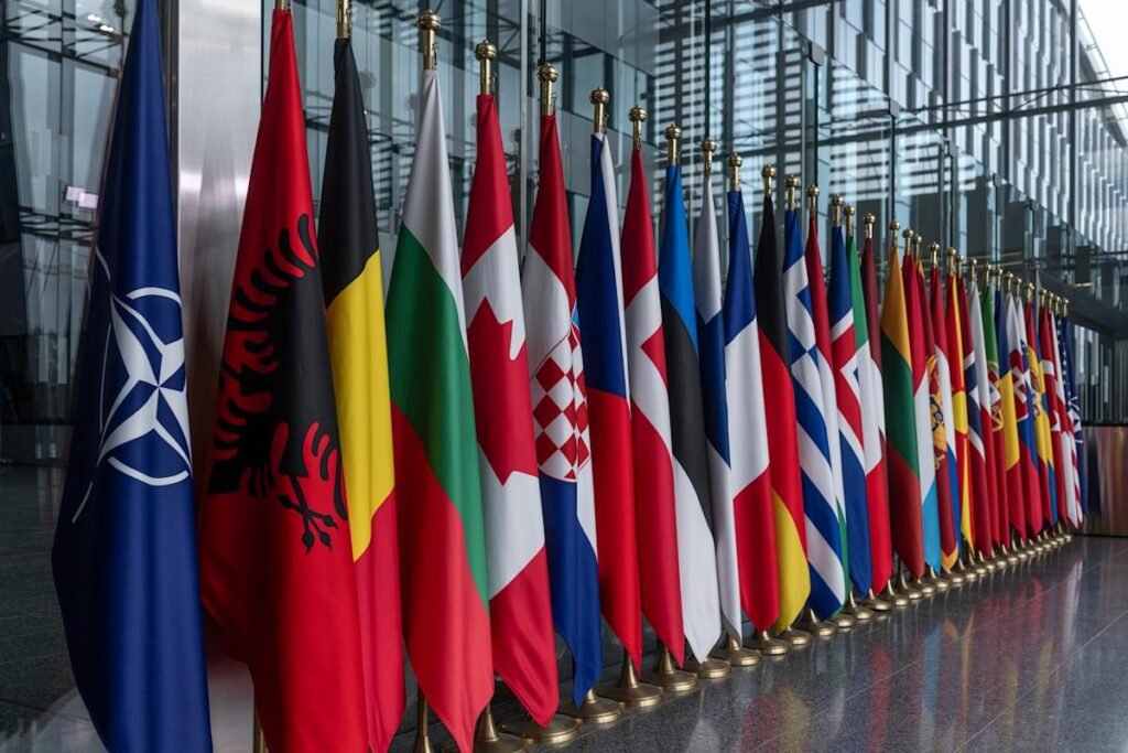 NATO approves the iPhone and iPad for classified use NATO approves the iPhone and iPad for classified use