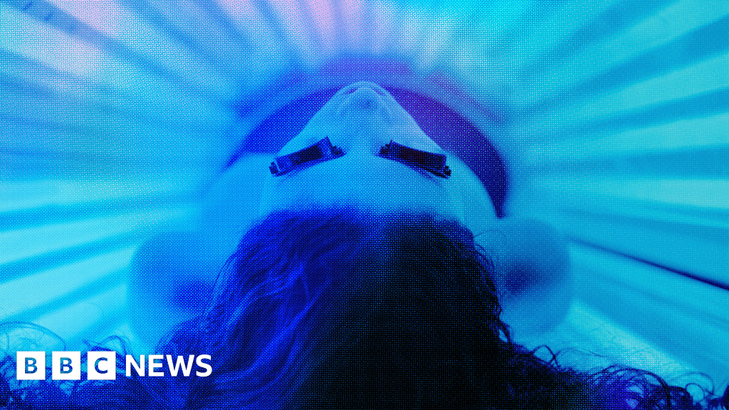 Sunbed ads spreading harmful misinformation to young people Sunbed ads spreading harmful misinformation to young people