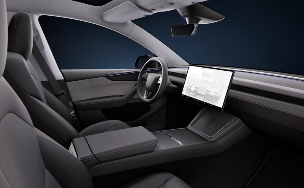 Tesla sues California DMV after it banned the term ‘Autopilot’ Tesla sues California DMV after it banned the term 'Autopilot'