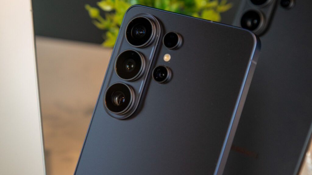 That's not a typo: T-Mobile will really give you a FREE Samsung Galaxy S26 Ultra when you preorder — no trade-in required!