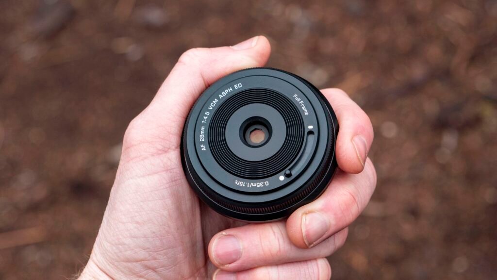 Viltrox AF 28mm f/4.5 review: tiny, cheap and packed with character