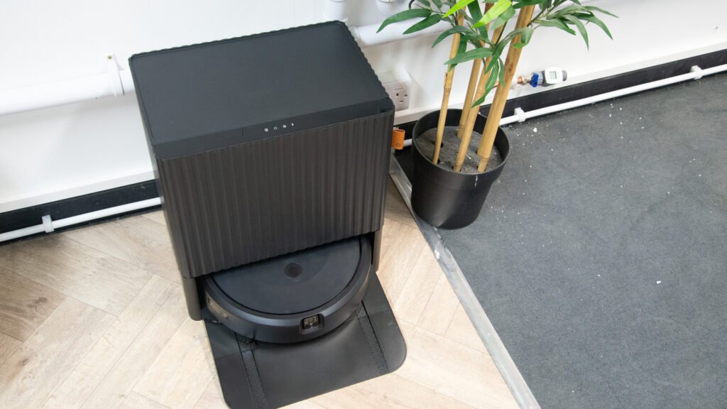 iRobot is now Chinese – but your Roomba data stays in the US iRobot is now Chinese – but your Roomba data stays in the US