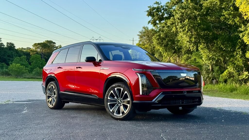 10 features that make the Cadillac Vistiq a true luxury SUV