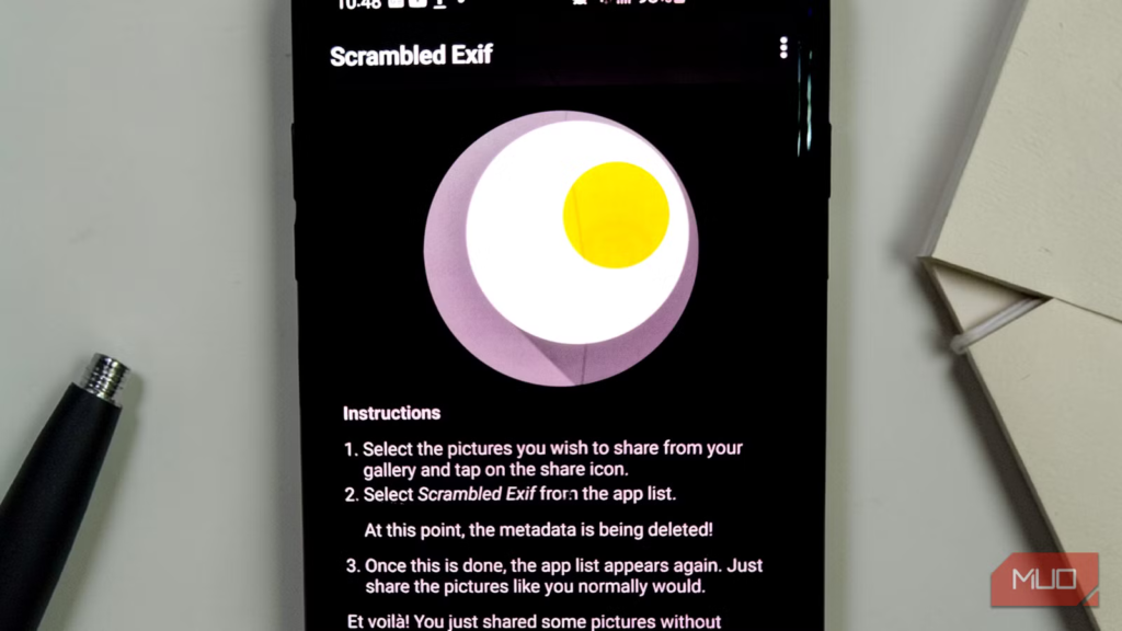 Never share a photo before using this one-click privacy app