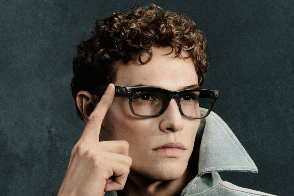 Prescription Glasses with Nutrition Tracking