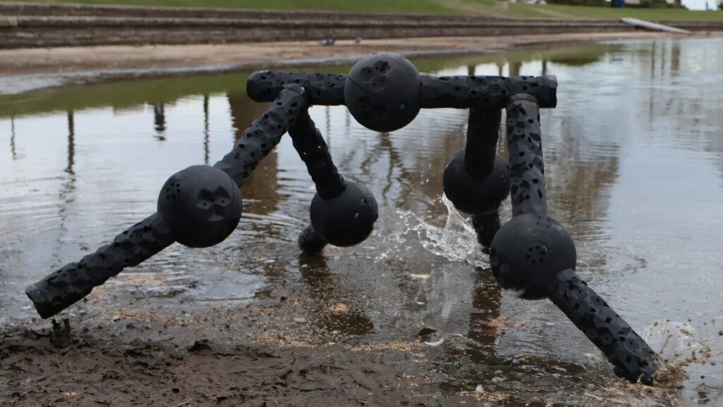 These Self-Configuring Modular Robots May One Day Rule the World