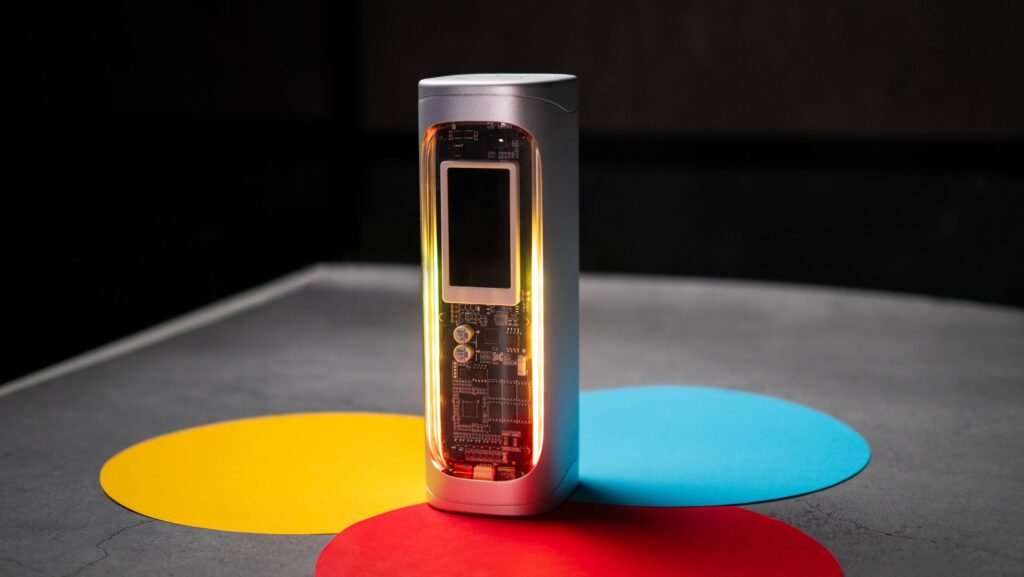 These three features make the Shargeek 300 the definitive 24,000mAh power bank — it's so good I retired my UGREEN power bank