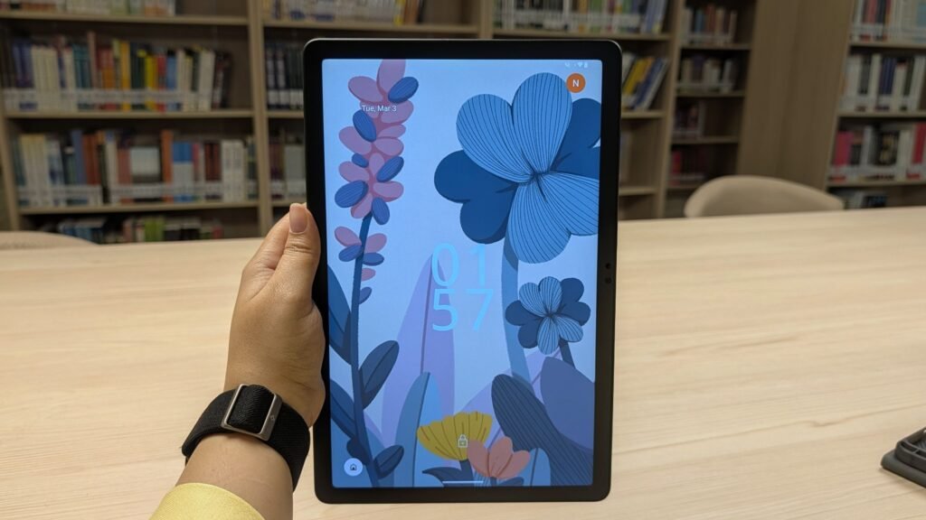 This unique tablet combines full Android power with a paper-like display and a pro-grade stylus