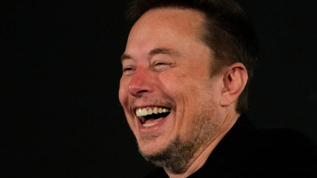 You’ll Never Believe This but Elon Musk Doesn’t Get to Pay TSA Workers’ Salaries