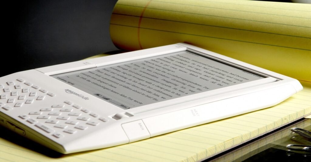 Amazon is ending support for older Kindles and Kindle Fires Amazon is ending support for older Kindles and Kindle Fires