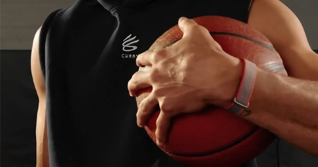 Google is prepping a fitness band to beat the screen-less rage that is Whoop