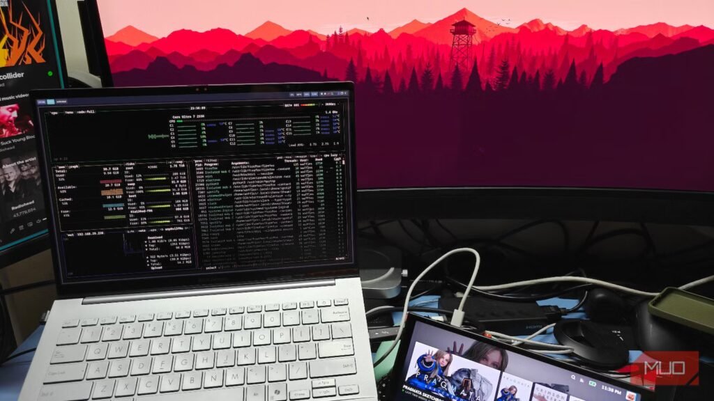 I tested four Linux tiling window managers and one of them clearly won me over