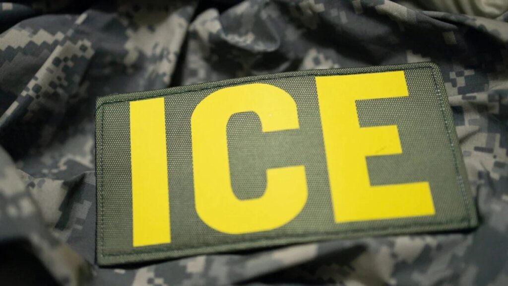 ICE Reportedly Acknowledges Its Use of Notorious Graphite Spyware ICE Reportedly Acknowledges Its Use of Notorious Graphite Spyware
