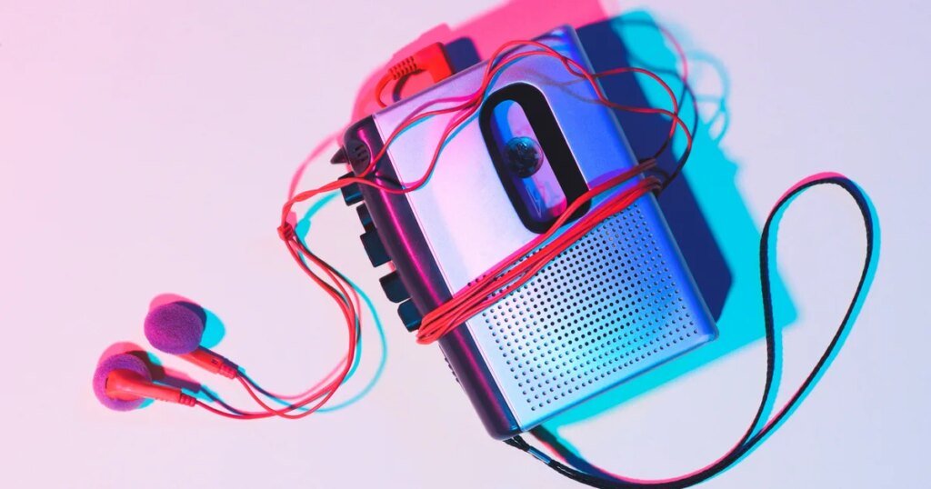 Old tech keeps coming back because new tech got annoying and we miss simpler times