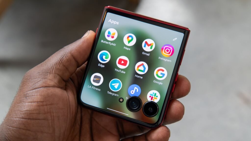 One of the world’s most powerful flip phones is now 46% OFF at Amazon — that’s not a typo One of the world's most powerful flip phones is now 46% OFF at Amazon — that's not a typo