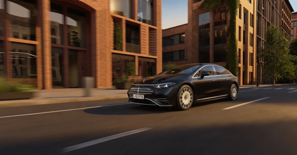 The Mercedes EQS returns with massive range and charging gains The Mercedes EQS returns with massive range and charging gains